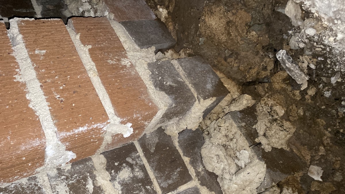 Subfloor structure bearing, recorded during a pre-purchase inspection in Box Hill