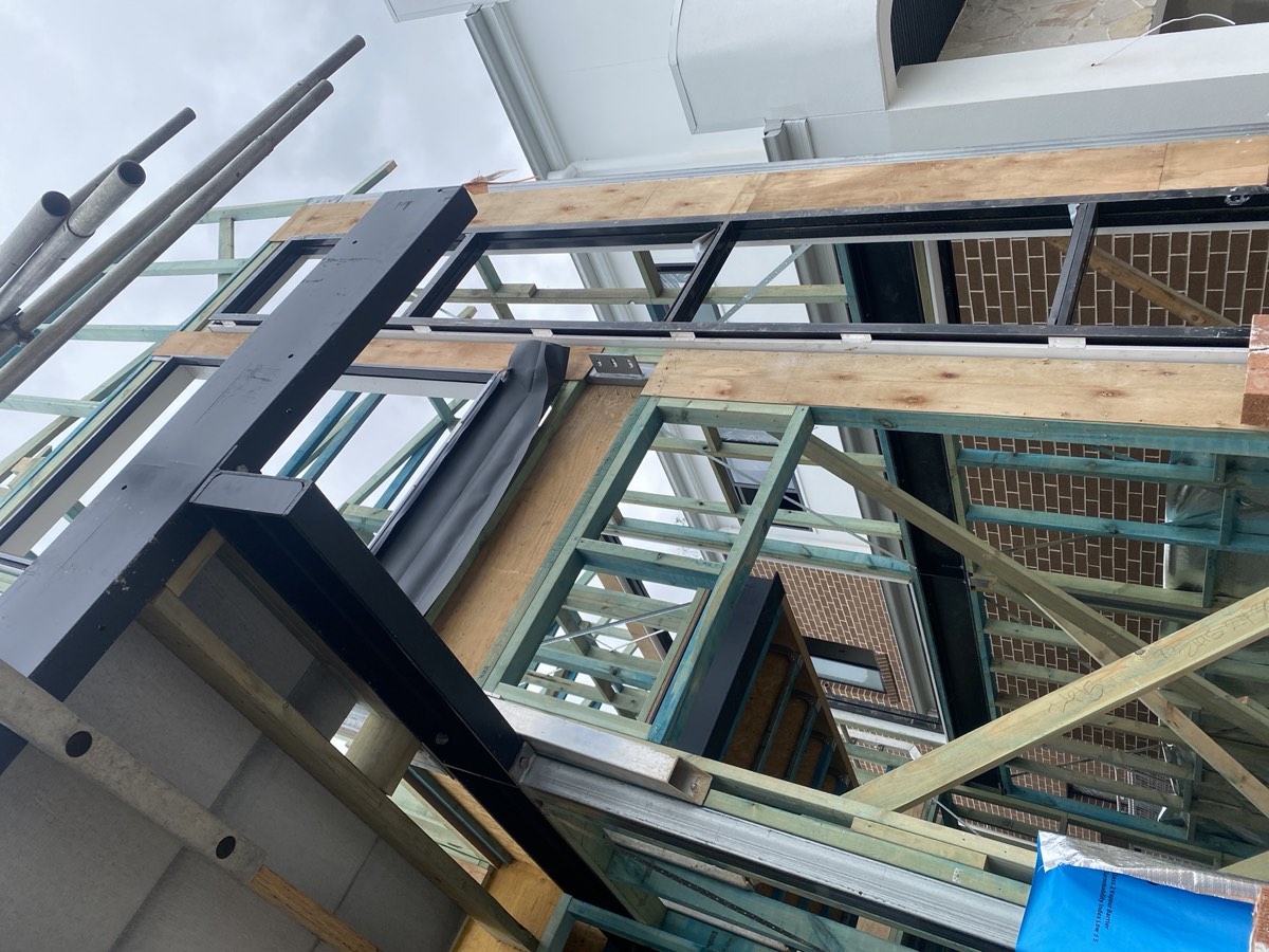 Steel element not installed, Box Hill